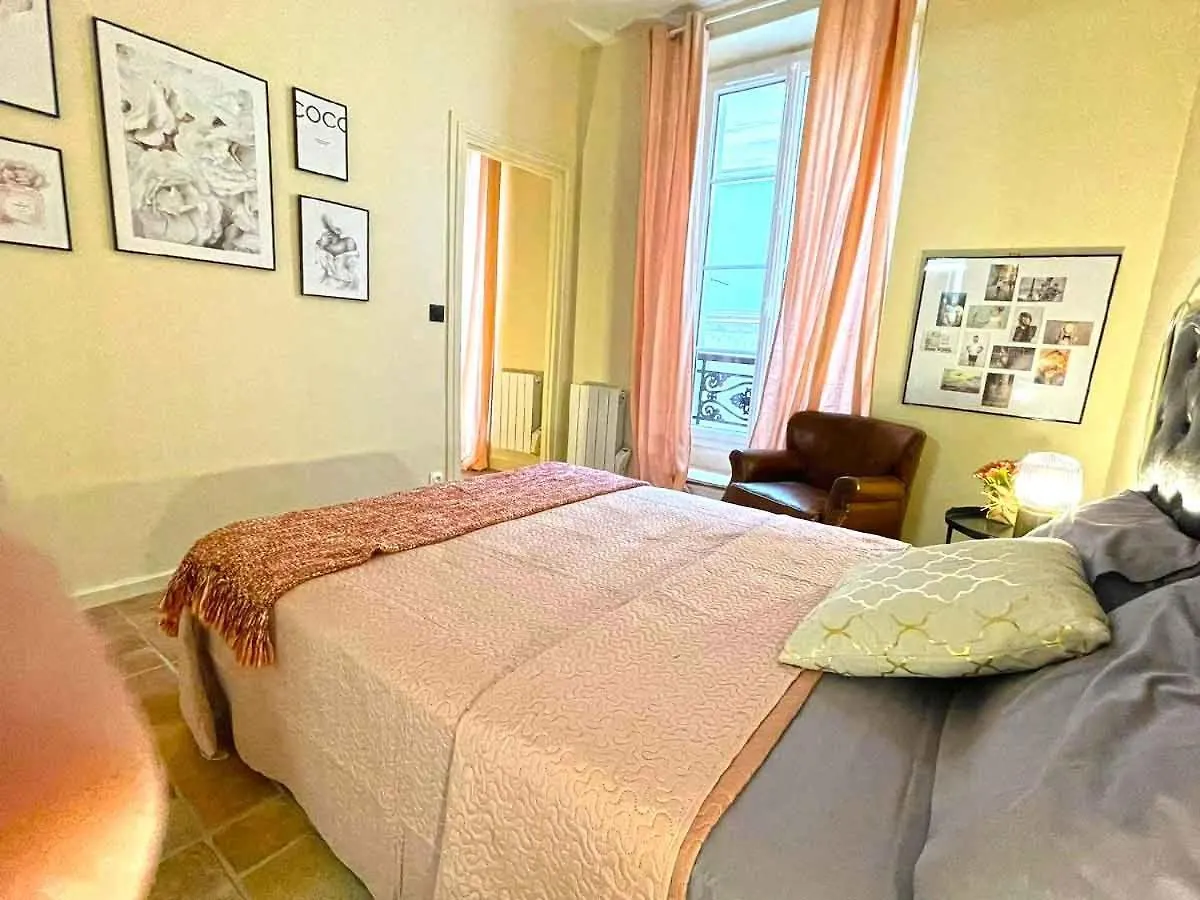 Appartement Dans Le Marais 3 Chambres باريس شقة
