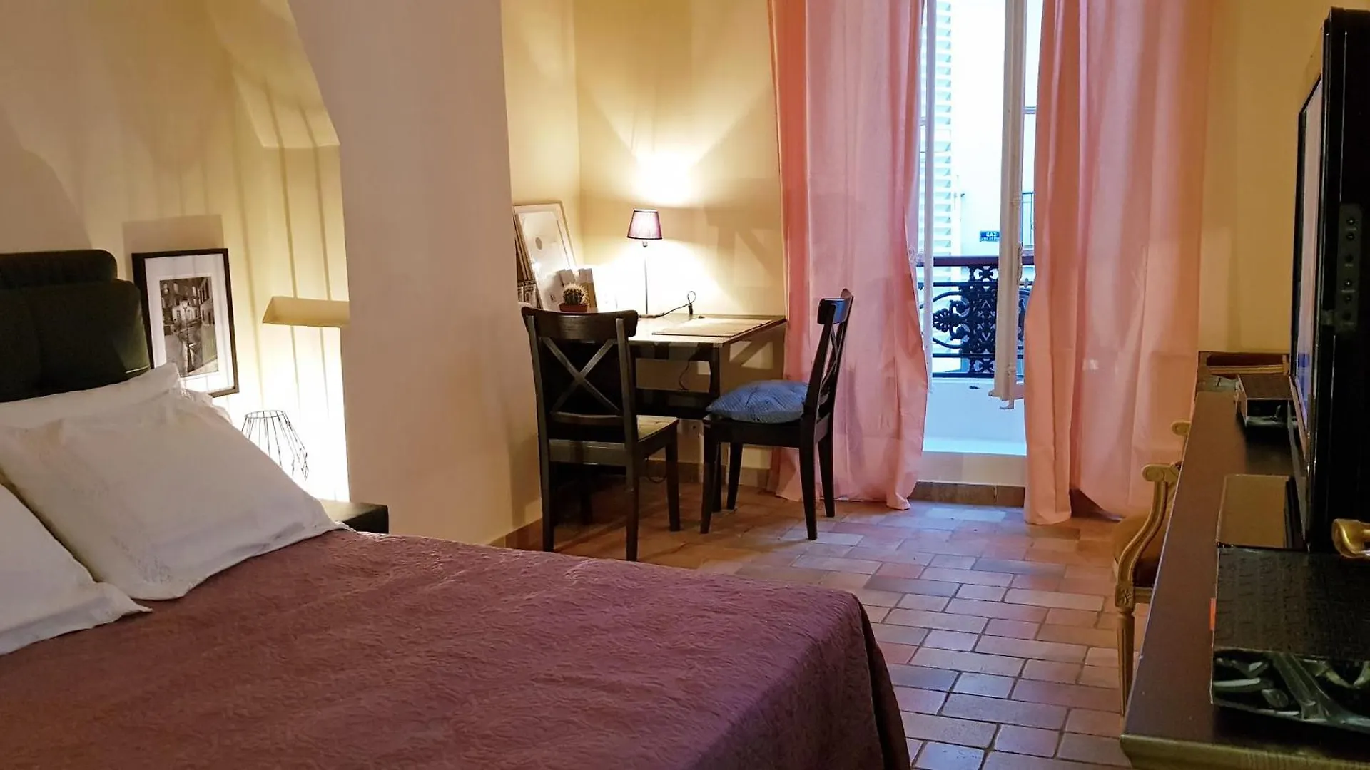 Appartement Dans Le Marais 3 Chambres باريس شقة